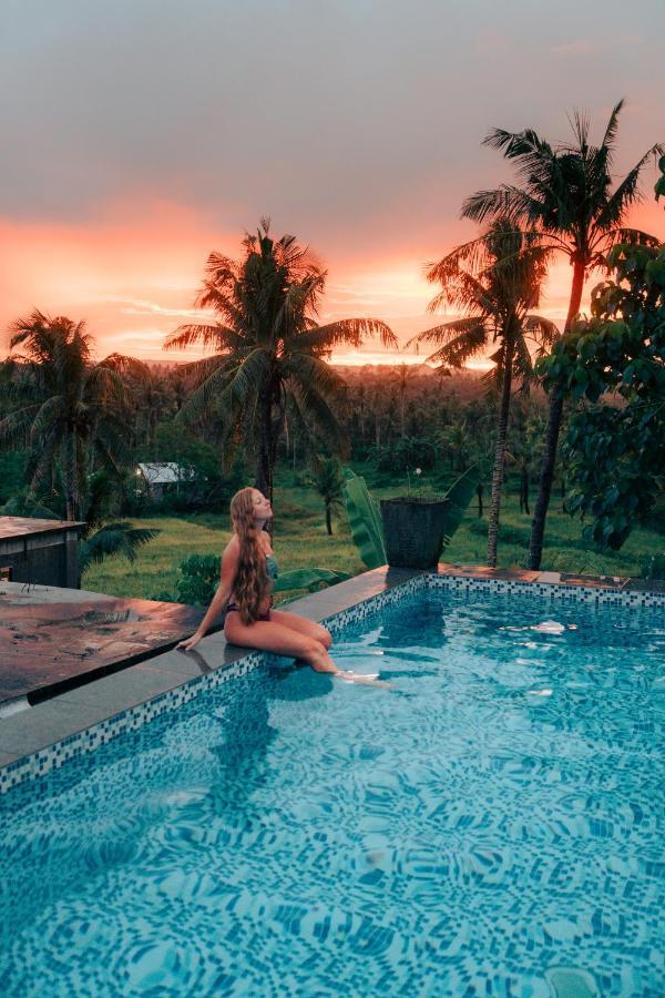 Lexias Hostel And Workspace - Siargao Catangnan Eksteriør billede